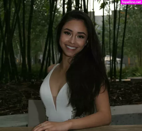 Sammyccmarie OnlyFans Thumbnail #OxMZqste7W