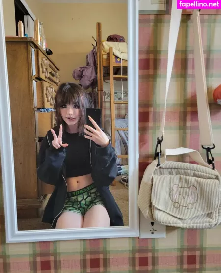 Sammynoodlesoup OnlyFans Thumbnail #Li57o6QbDe