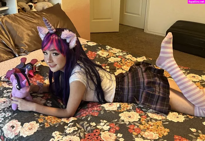 Sammynoodlesoup OnlyFans Thumbnail #rOujl1YS7d