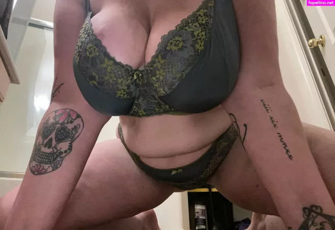 Sammysynz OnlyFans Thumbnail #1TZiLzN22m