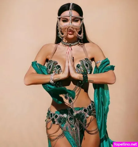 Samoylova OnlyFans Thumbnail #lySR1qzznM