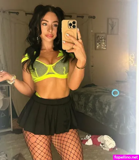 Samyra Zane OnlyFans Thumbnail #RCQJborVU3