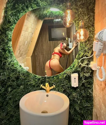 Samysamantha OnlyFans Thumbnail #rLrxO4YeWR