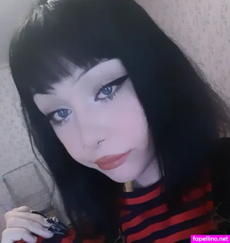 Sanabreakk OnlyFans Thumbnail #3cfN7warJ3