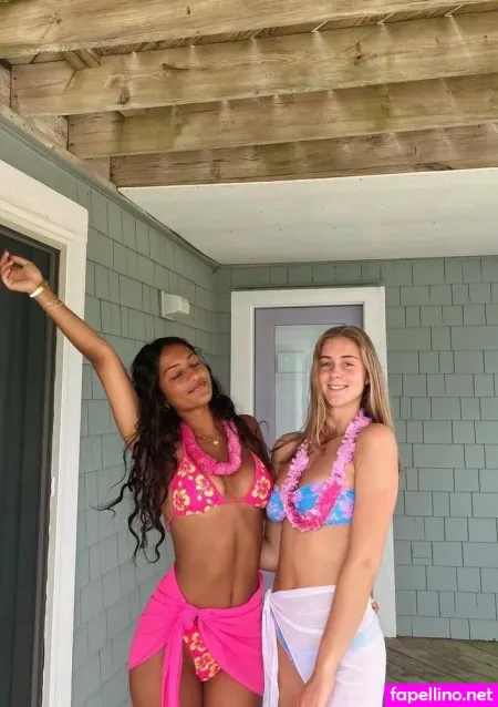 Sanah Gupta OnlyFans Thumbnail #UavdI7U9uV