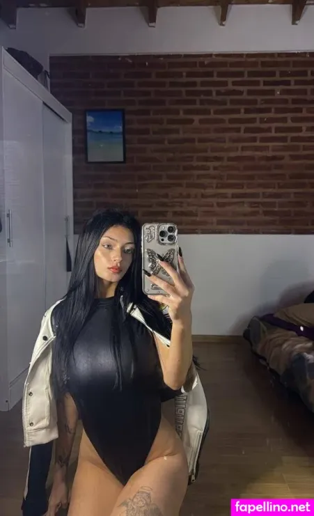 Sanchez Saraaax OnlyFans Thumbnail #41tQwXkNDA