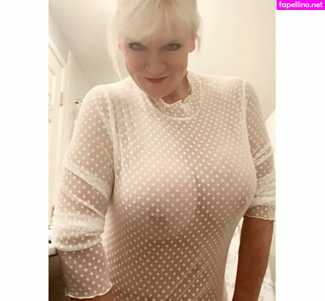 Canadianmaturebarbie, canadiansmaturebarbie, sandieleetoronto, torontobeauty007 Nude Leaked OnlyFans Photo #f3PHX3MEJs