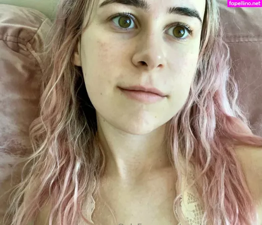 Sandpaperscissors OnlyFans Thumbnail #i5vySjWaln