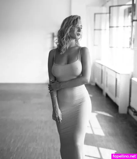 Sandra Amalia OnlyFans Thumbnail #KSugXfCcdI