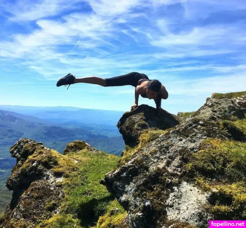 Sandra Dziwiszek OnlyFans Thumbnail #D538bYE0hv