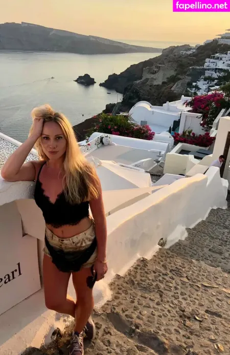 Sandra Gentvainyte OnlyFans Thumbnail #kDxCLcgtFI