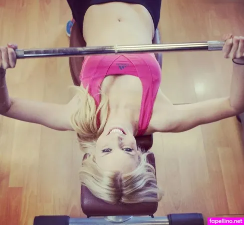 Sandra Kuhn OnlyFans Thumbnail #rDryRYshNM