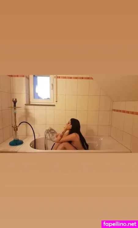 Sandra Kulig OnlyFans Thumbnail #J4JSJnPWSw