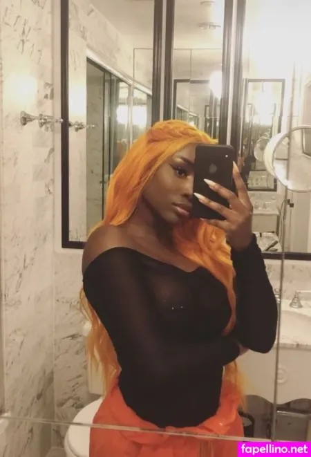 Sandra Lambeck OnlyFans Thumbnail #KaVEYkMGPq