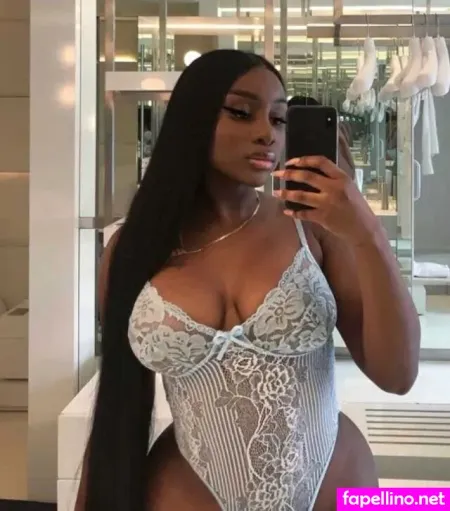 Sandra Lambeck OnlyFans Thumbnail #lVJL196Bgj