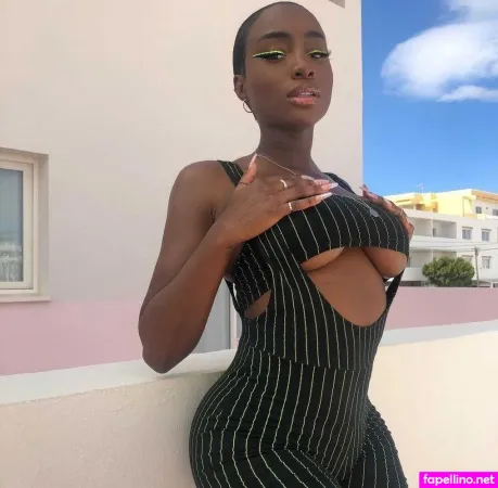 Sandra Lambeck OnlyFans Thumbnail #vL3tkKIr1G