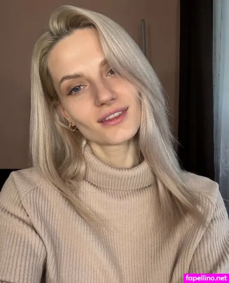 Sandra Lux OnlyFans Thumbnail #QumTR32SIB