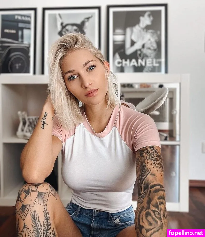 Sandra Peterhoff Nude Leaked OnlyFans Photo #IHvJhryY3R