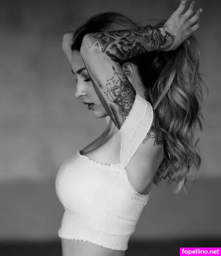 Sandra Peterhoff OnlyFans Thumbnail #rjjieefQuG