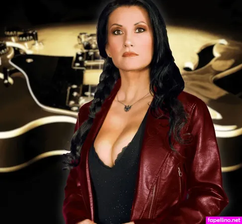 Sandra Stumptner OnlyFans Thumbnail #DQHhqgYcu6