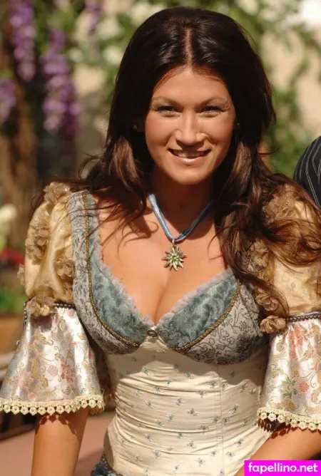 Sandra Stumptner OnlyFans Thumbnail #wM3GSQGQQY