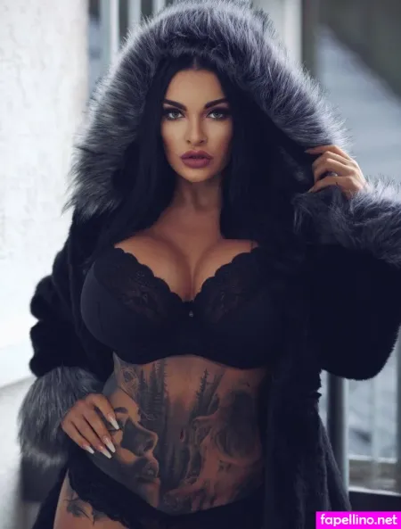 Sandra Sturm OnlyFans Thumbnail #7IuiW3WokI