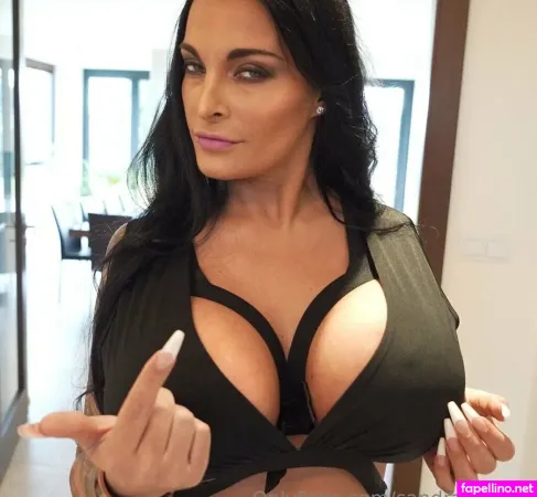 Sandra Sturm OnlyFans Thumbnail #CqBrJuWhAA