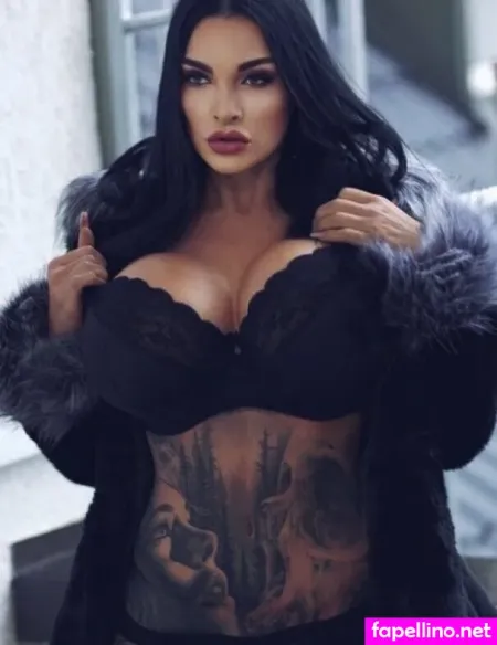 Sandra Sturm OnlyFans Thumbnail #PYukHHAA6r