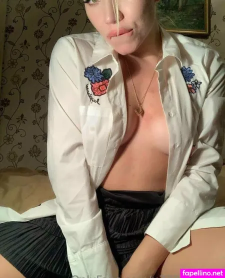 Sandraa Love OnlyFans Thumbnail #ayFwPQEgbu