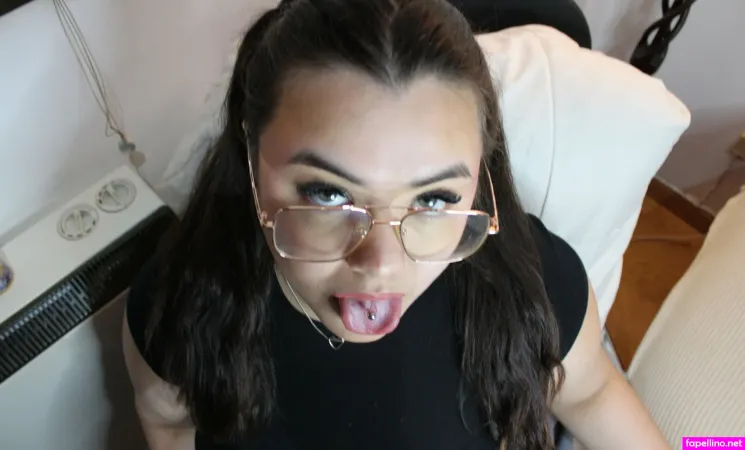 Sandrablazze OnlyFans Thumbnail #5LKBp2PMEc