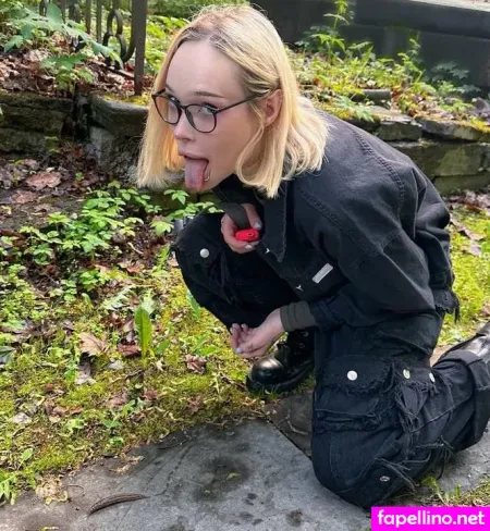 Sandralamp OnlyFans Thumbnail #EaKAhpgXKe