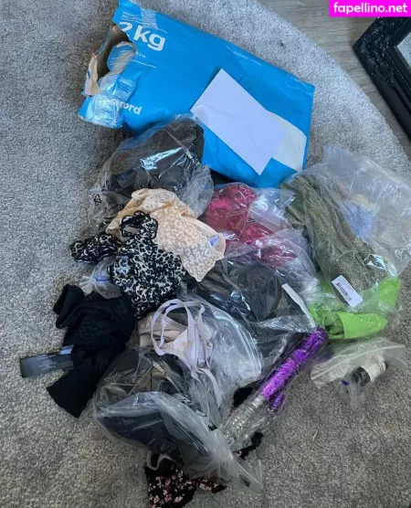 Sandrareiche OnlyFans Thumbnail #s1Qc5Hr0Ik