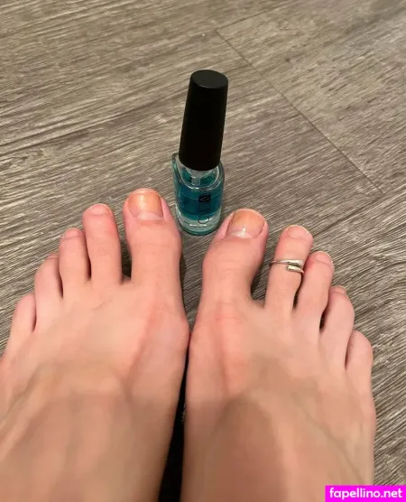 Sandrasoftsoles OnlyFans Thumbnail #9IhrOcBnX1