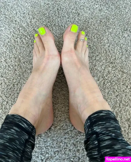 Sandrasoftsoles OnlyFans Thumbnail #PCFLesfckZ