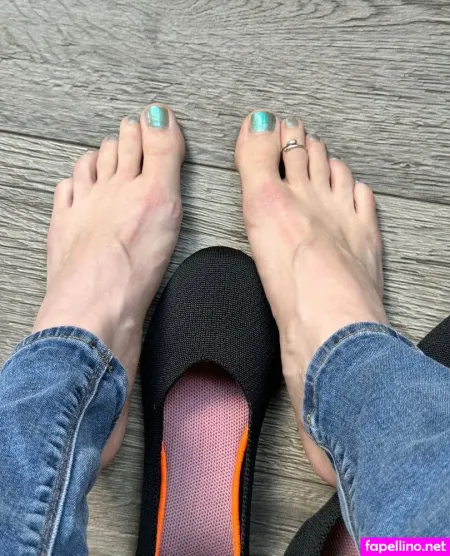 Sandrasoftsoles OnlyFans Thumbnail #ThE6qSQlgD