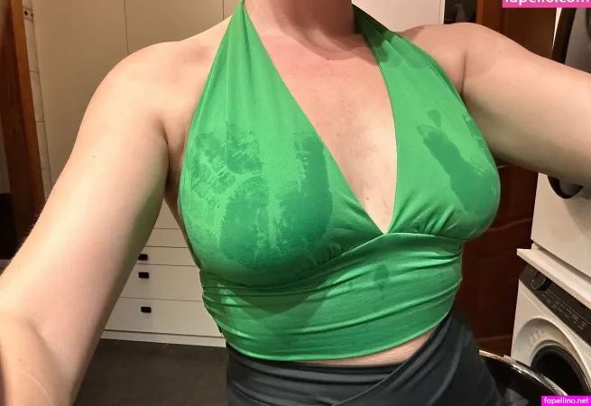 Sandrasterlingfree OnlyFans Thumbnail #uj6R8eBj8i
