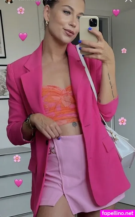 Sandrasuess92 Main Profile Photo