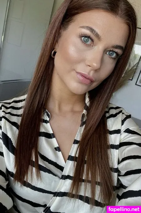 Sandrasuess92 OnlyFans Thumbnail #QVhmmyblGX