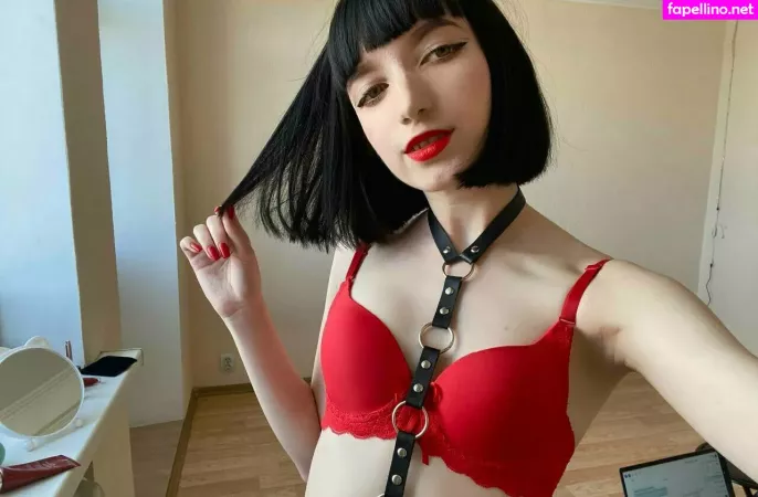 Sandrateilorr OnlyFans Thumbnail #EYVm9FaxYO