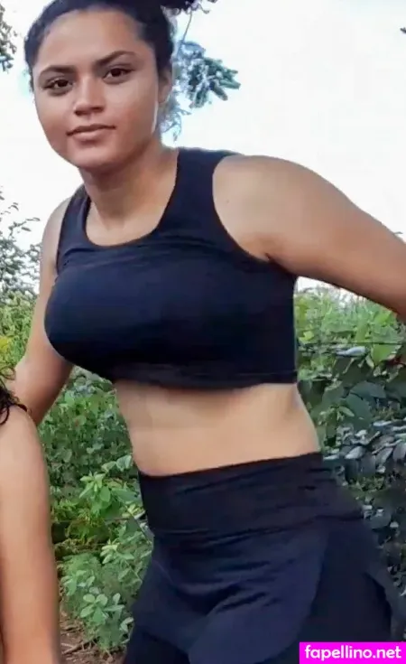 Sandrielly Lima Main Profile Photo