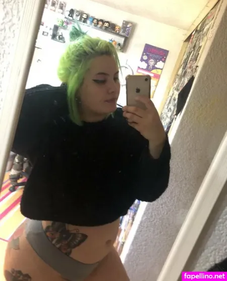 Sandy Azulita Main Profile Photo