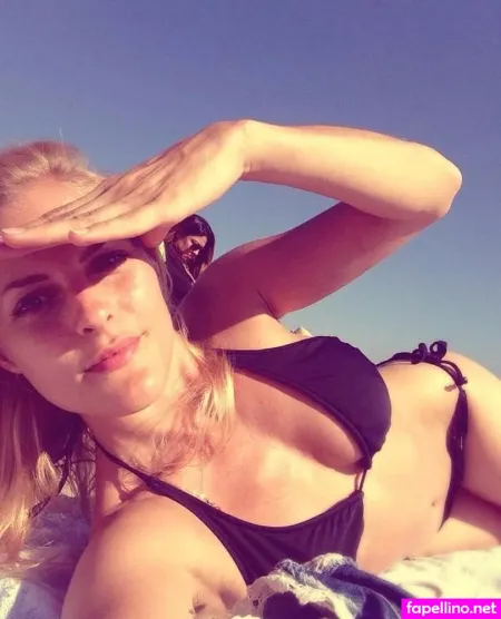 Sandy Mlling OnlyFans Thumbnail #trCzAqM0v9