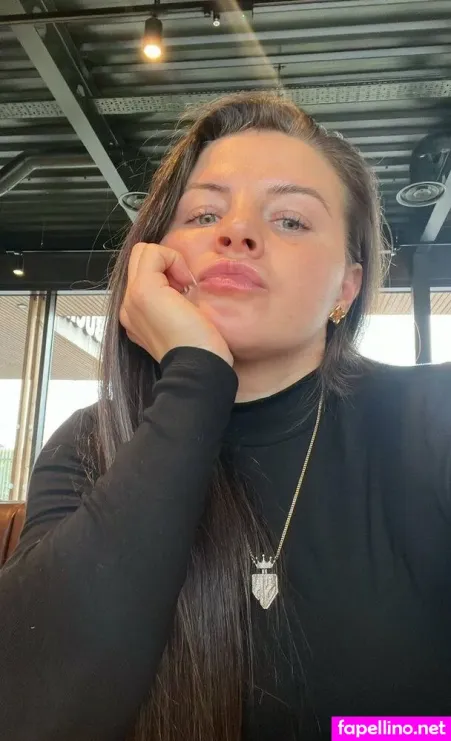 Sandy Ryan OnlyFans Thumbnail #braFtDLkRM