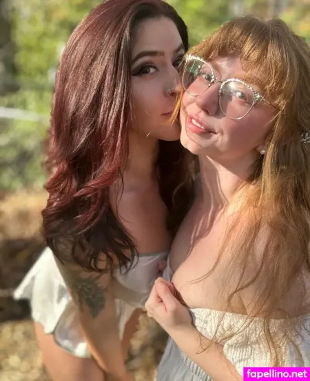 Sandyfrizzle Main Profile Photo