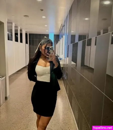 Sangriasen OnlyFans Thumbnail #UvnWHBMTRB