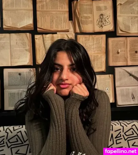 Sania Mistry OnlyFans Thumbnail #7xAPq8ZabN