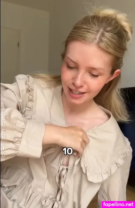 Saniskates OnlyFans Thumbnail #5PaLQfFi88
