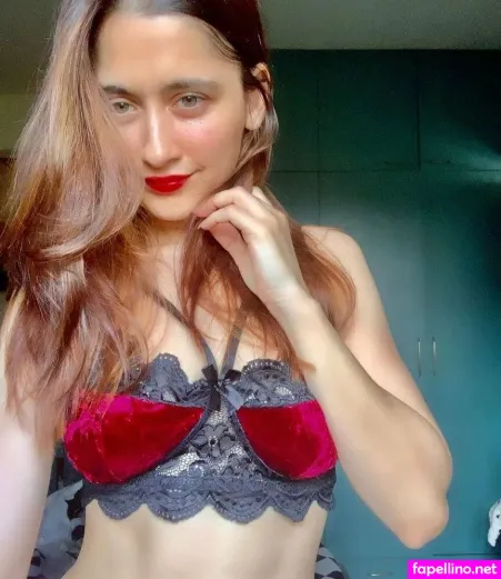 Sanjeeda Shaikh OnlyFans Thumbnail #V8uIZdC3XW