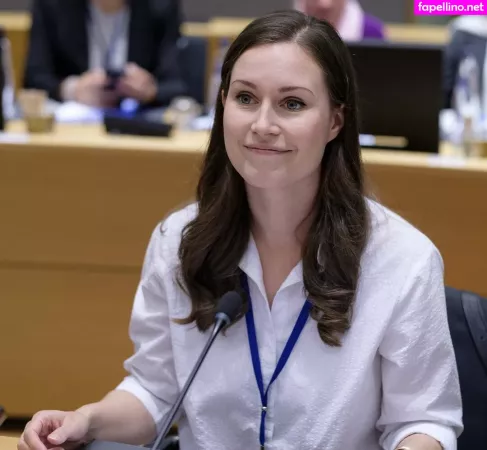 Sanna Marin OnlyFans Thumbnail #0p6lbSDCRh