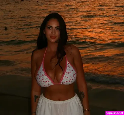 Sanna Meira 1 OnlyFans Thumbnail #8rxcDXTvU1